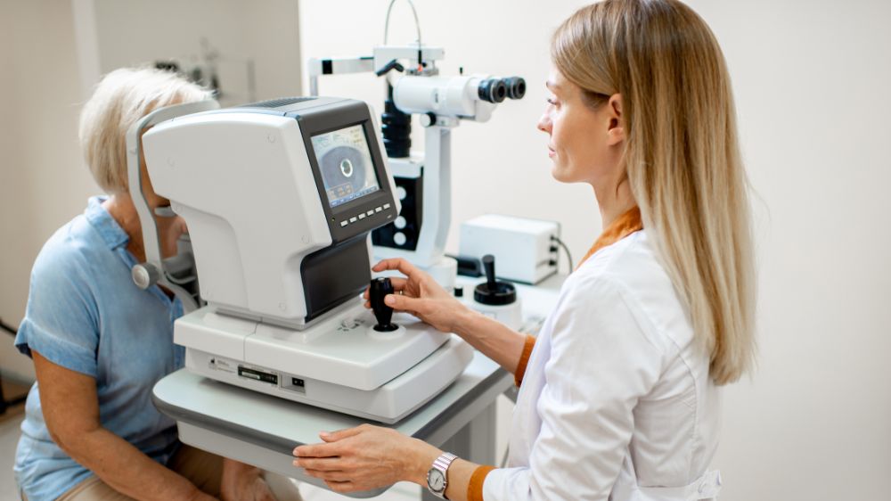 How To Become An Ophthalmic Assistant Or Technician